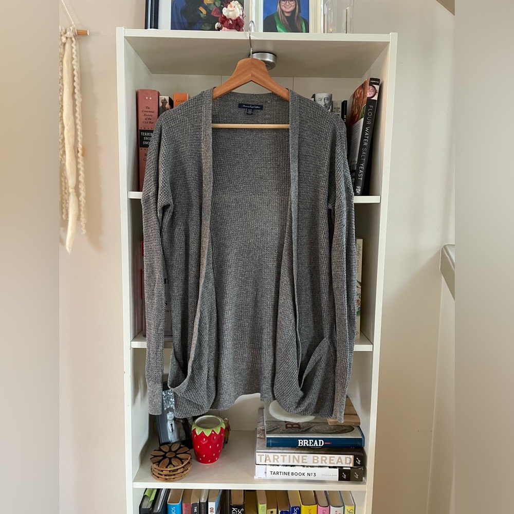 American Eagle cardigan
